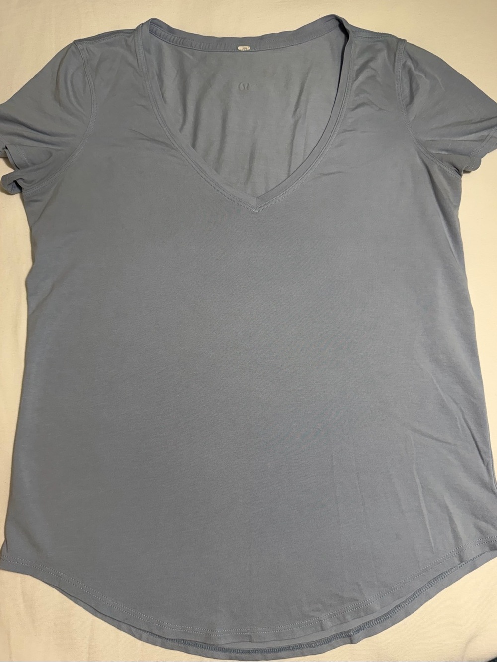 lululemon athletica Women's V-Neck Short Sleeve Tee - Dusty Blue